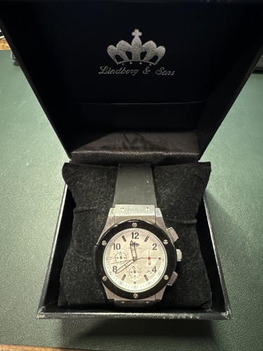 Klassische herrenuhr mit - herrenuhr,